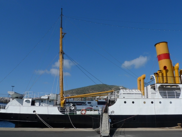 El Ayuntamiento suscribe un convenio de colaboración con la Fundación Correíllo La Palma para preservar el patrimonio marítimo canario